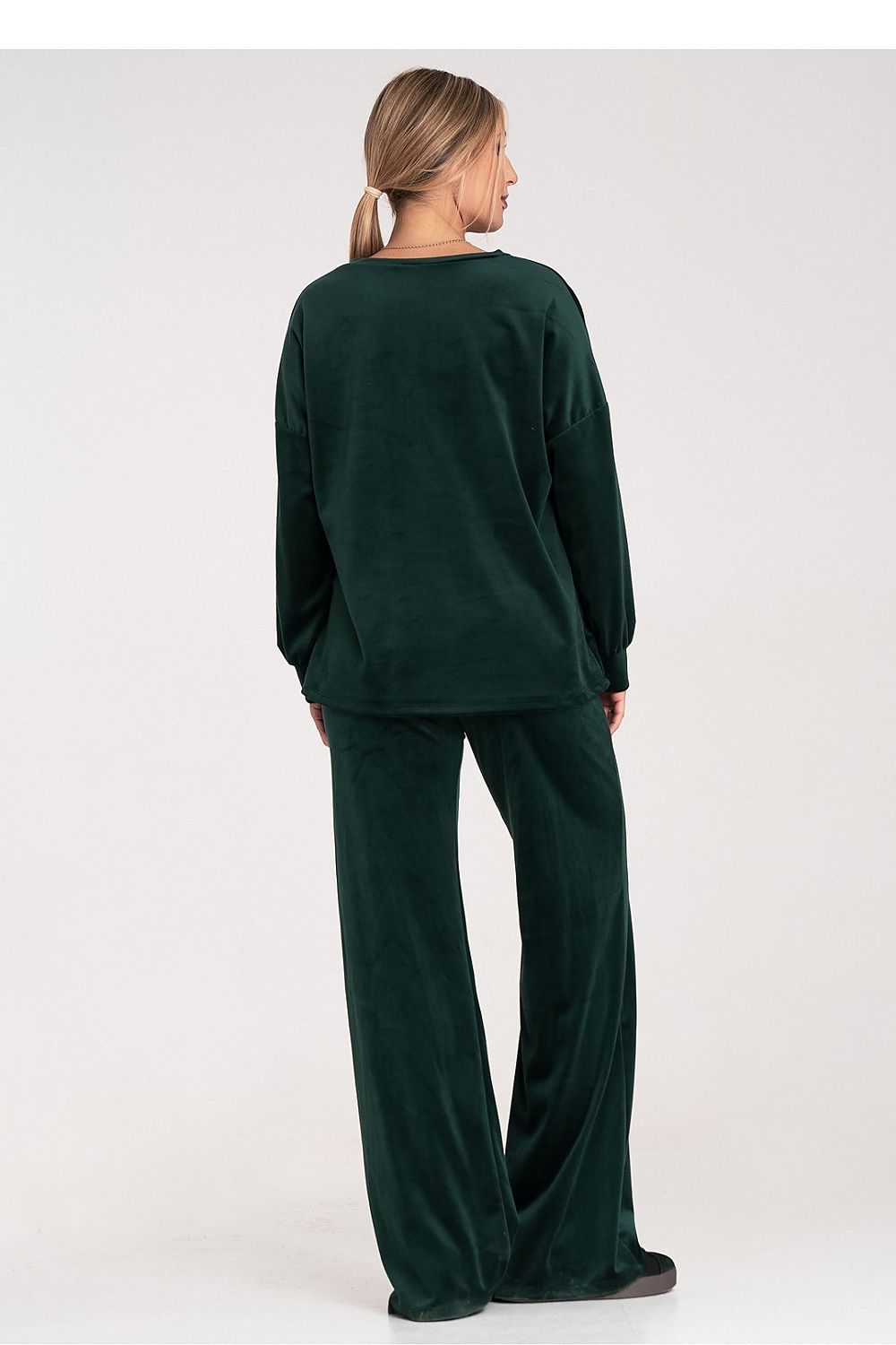 L`ensemble model 217077 Figl
