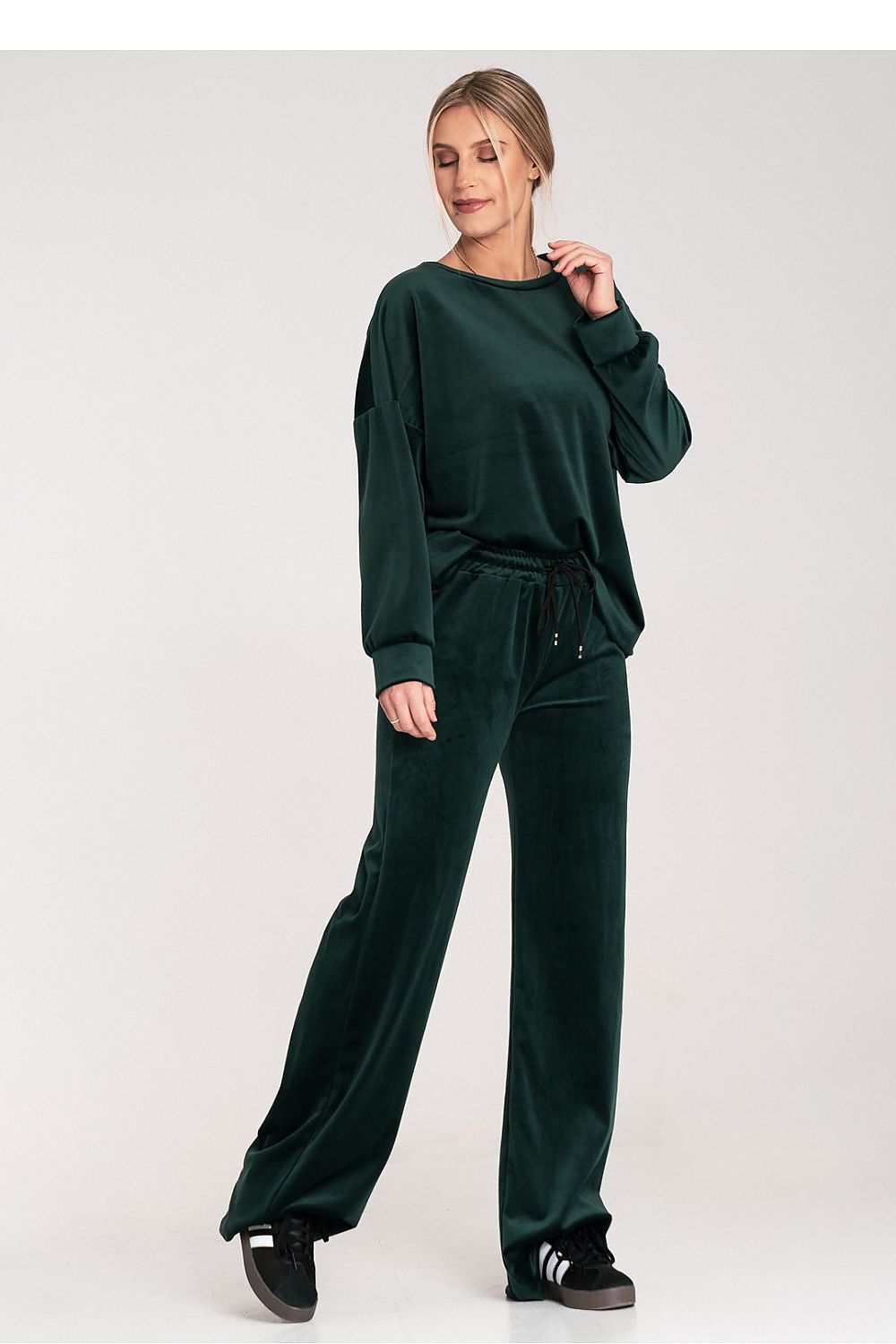 L`ensemble model 217077 Figl