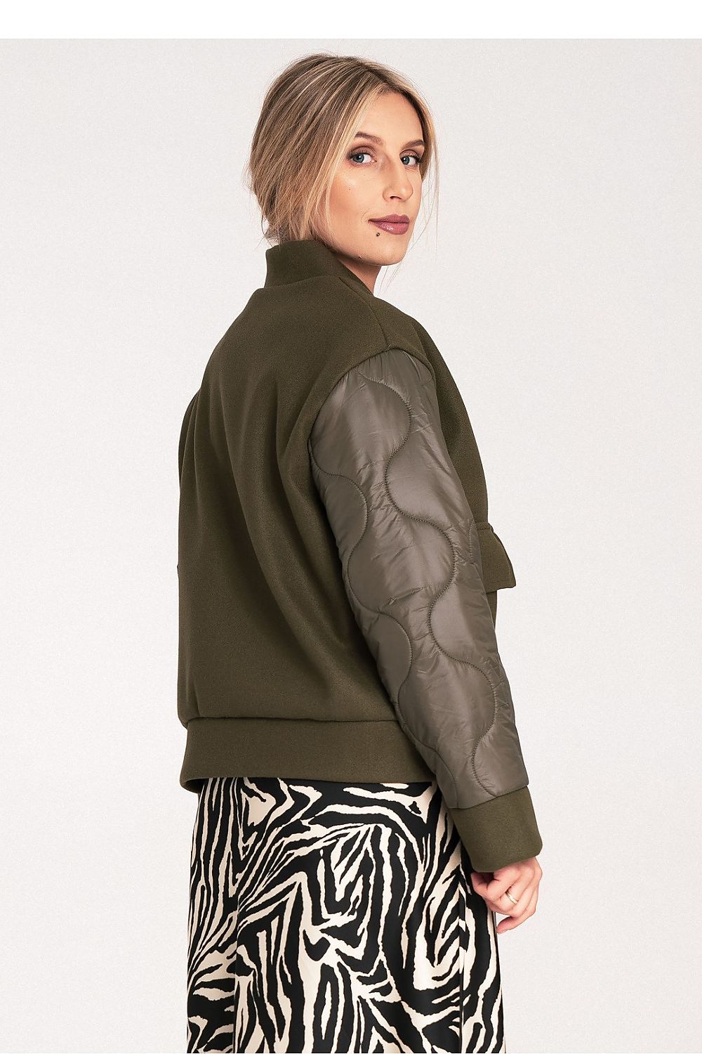 Veste model 217079 Figl