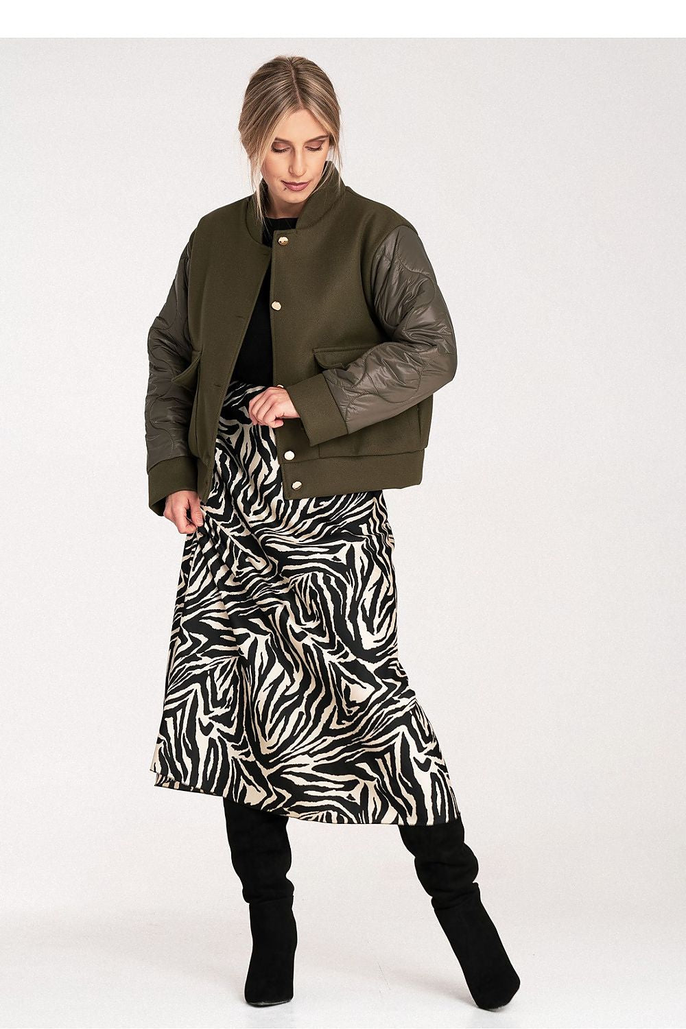 Veste model 217079 Figl