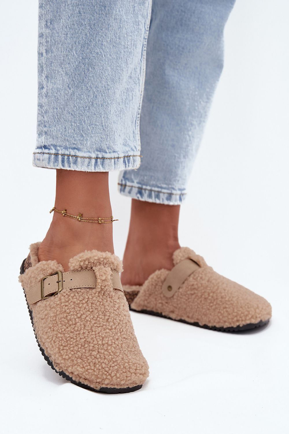 Pantoufles model 217490 Step in style