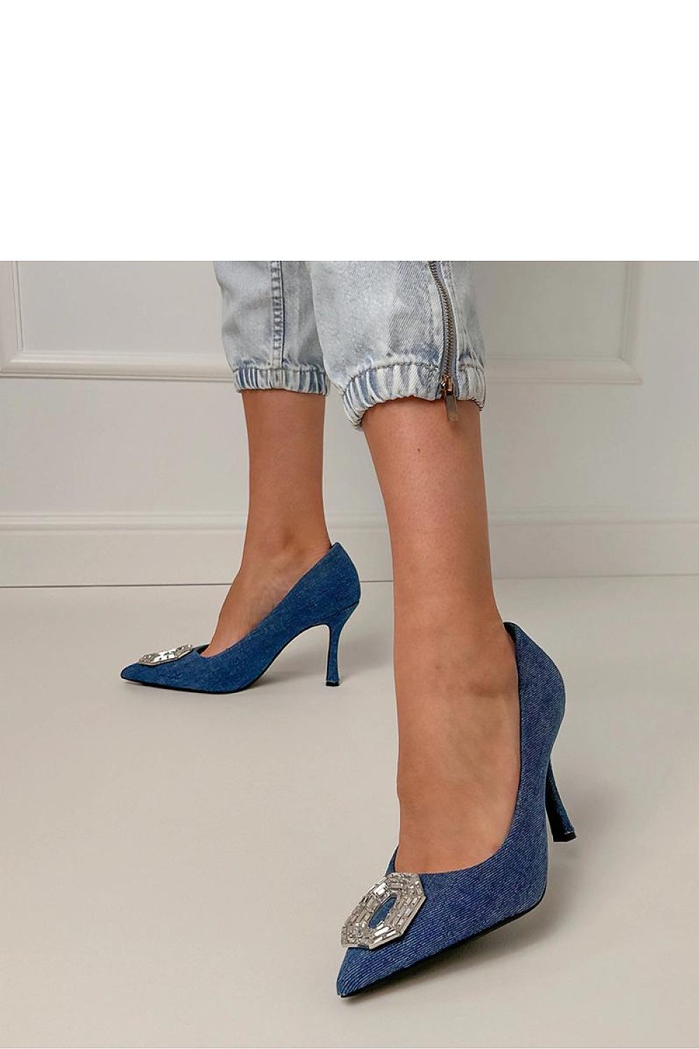 Talons hauts model 217657 Solea