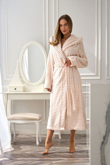  Peignoir model 218043 L&L collection 