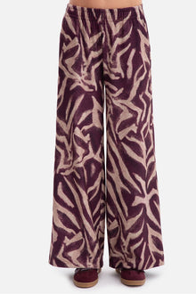  Pantalon femme model 218654 BeWear 