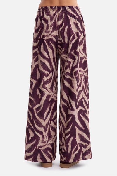  Pantalon femme model 218654 BeWear 