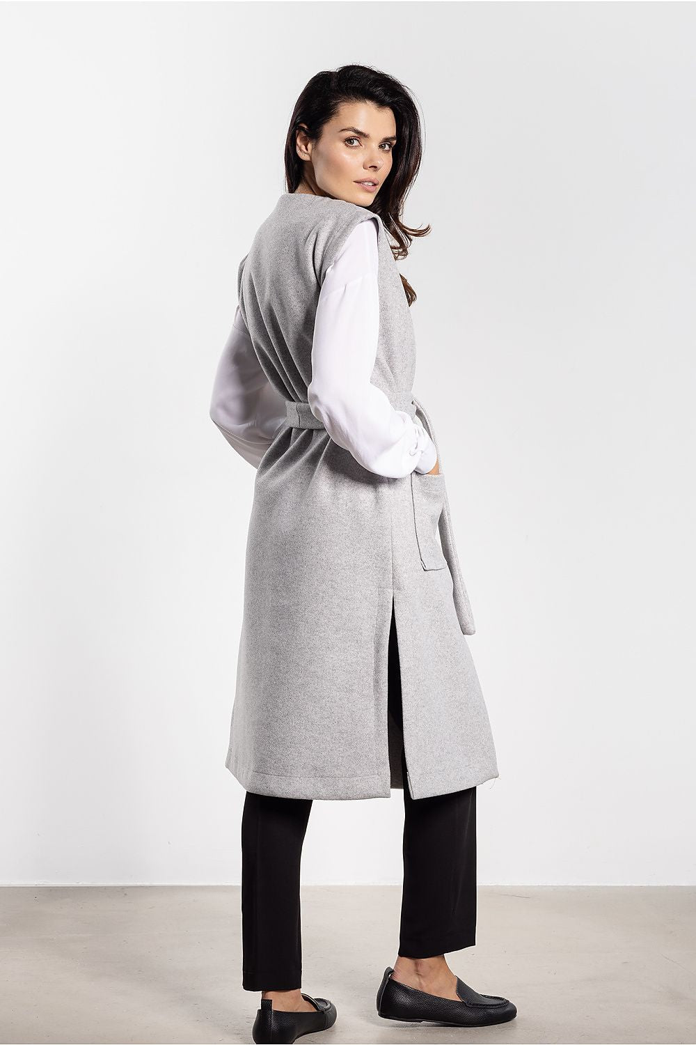 Gilet model 218955 awama