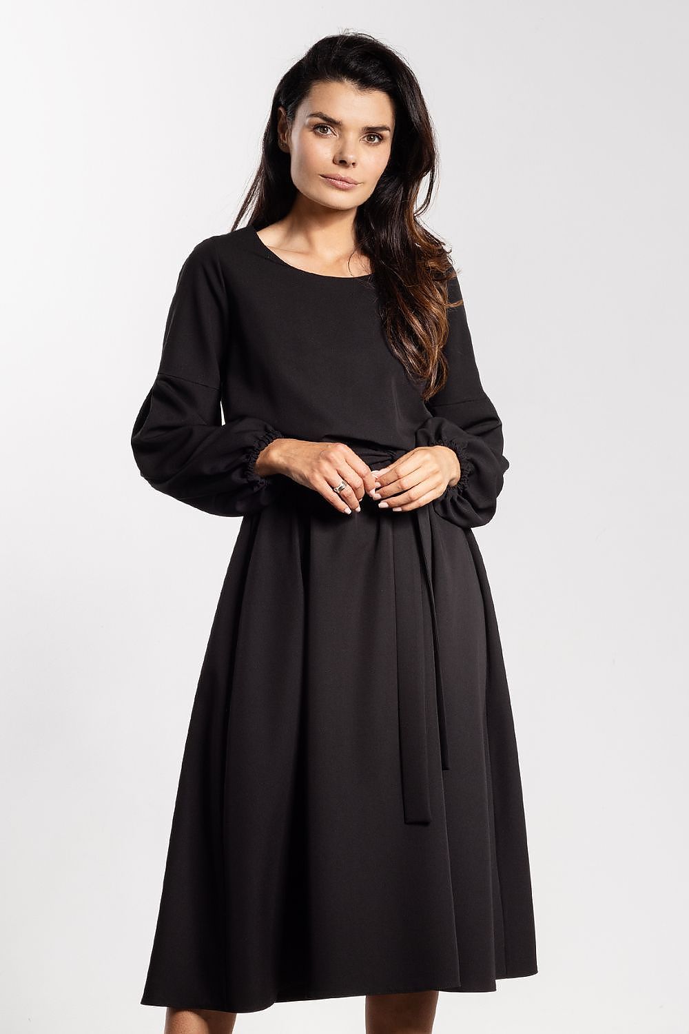 Robe de jour model 218990 awama