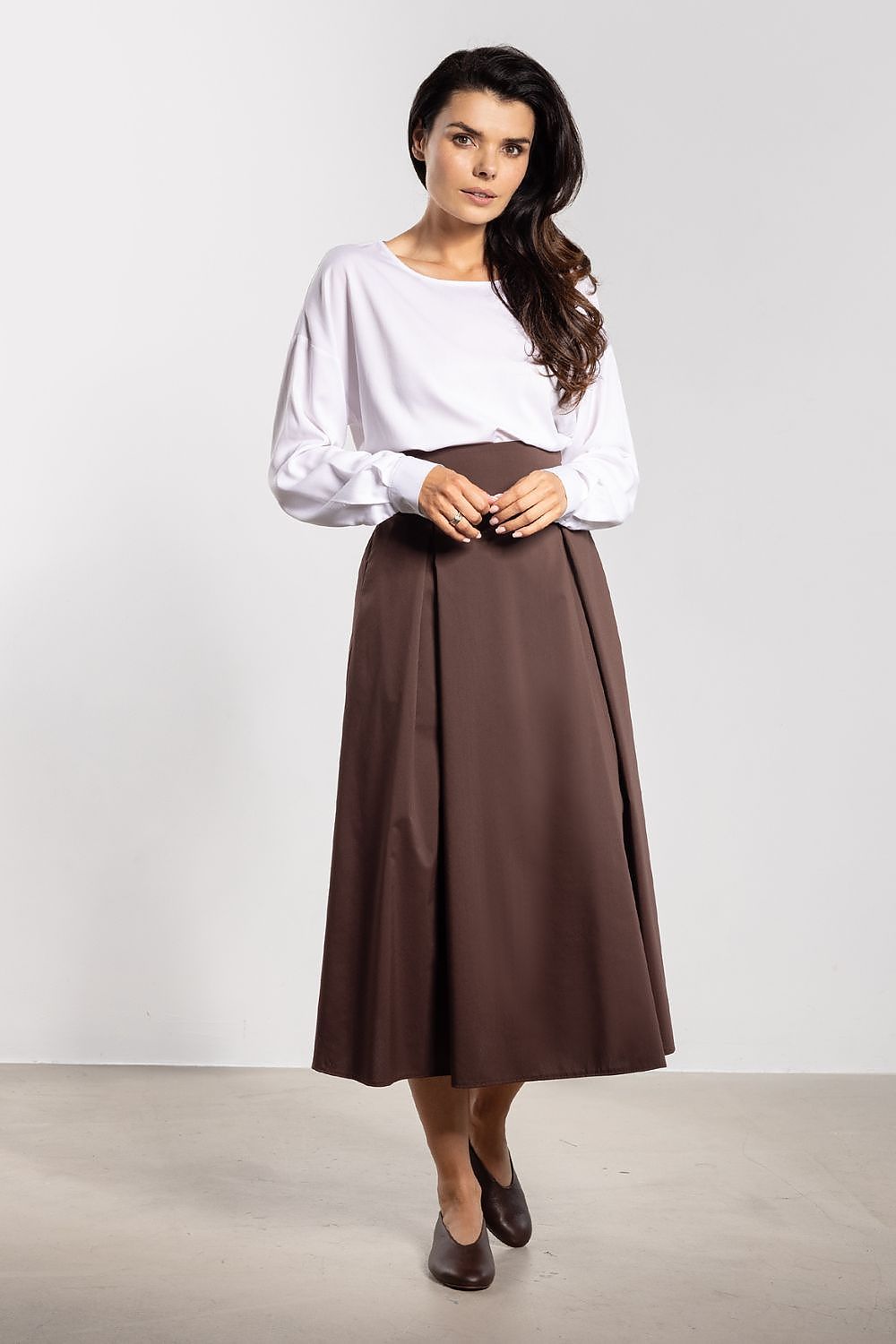 Jupe model 219005 awama