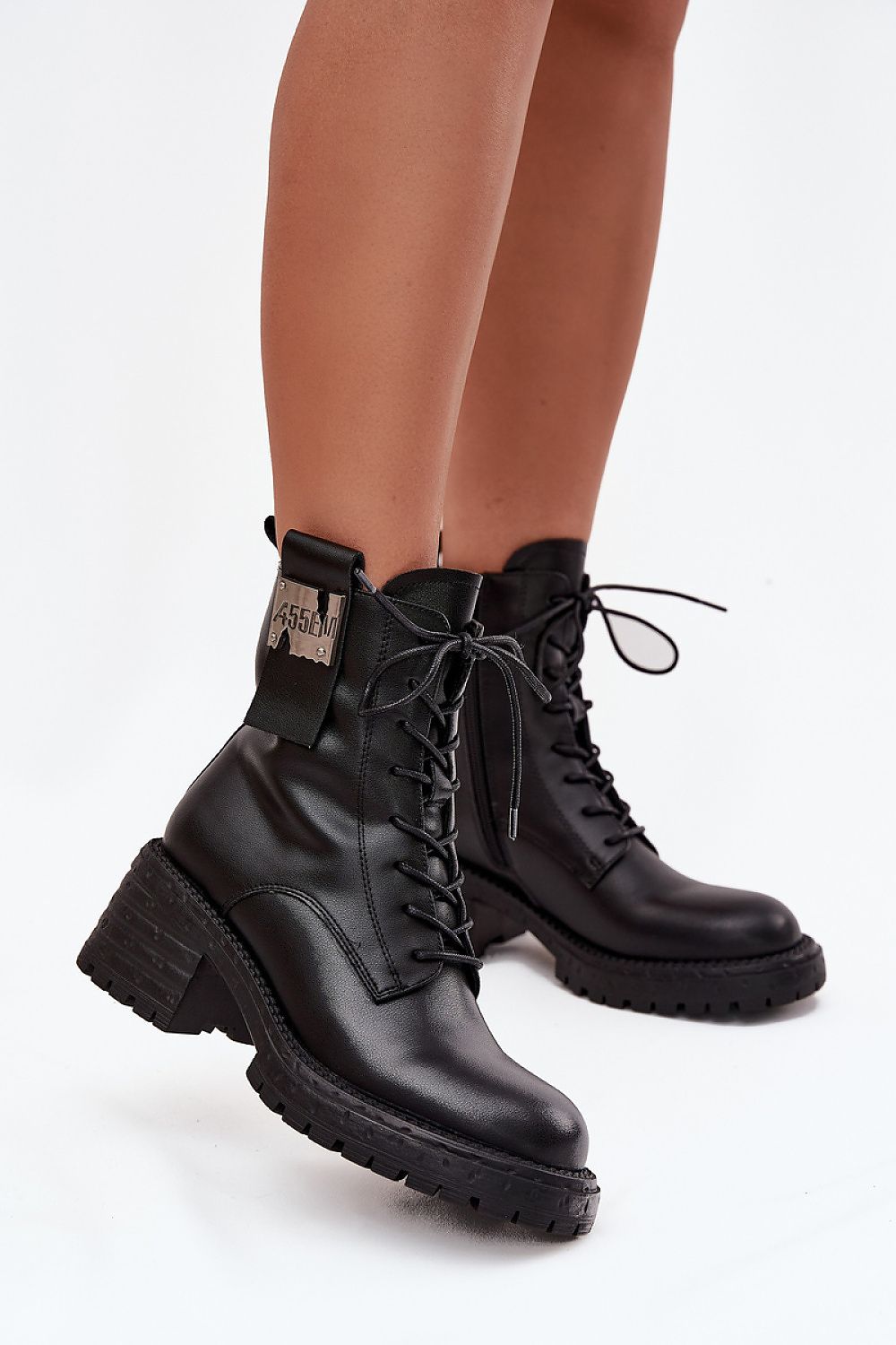 Bootie model 219110 Step in style