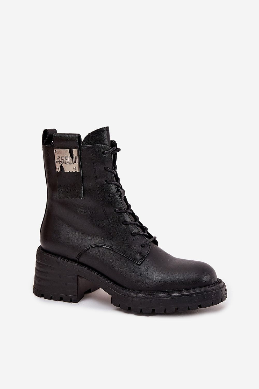 Bootie model 219110 Step in style