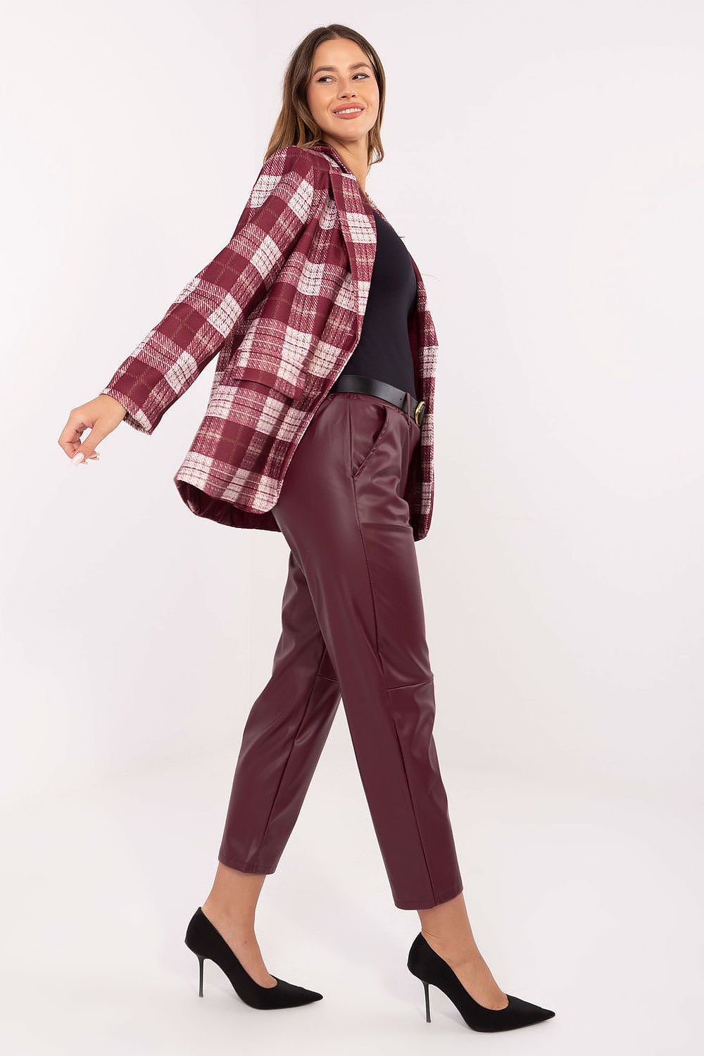 Pantalon femme model 219072 Rue Paris