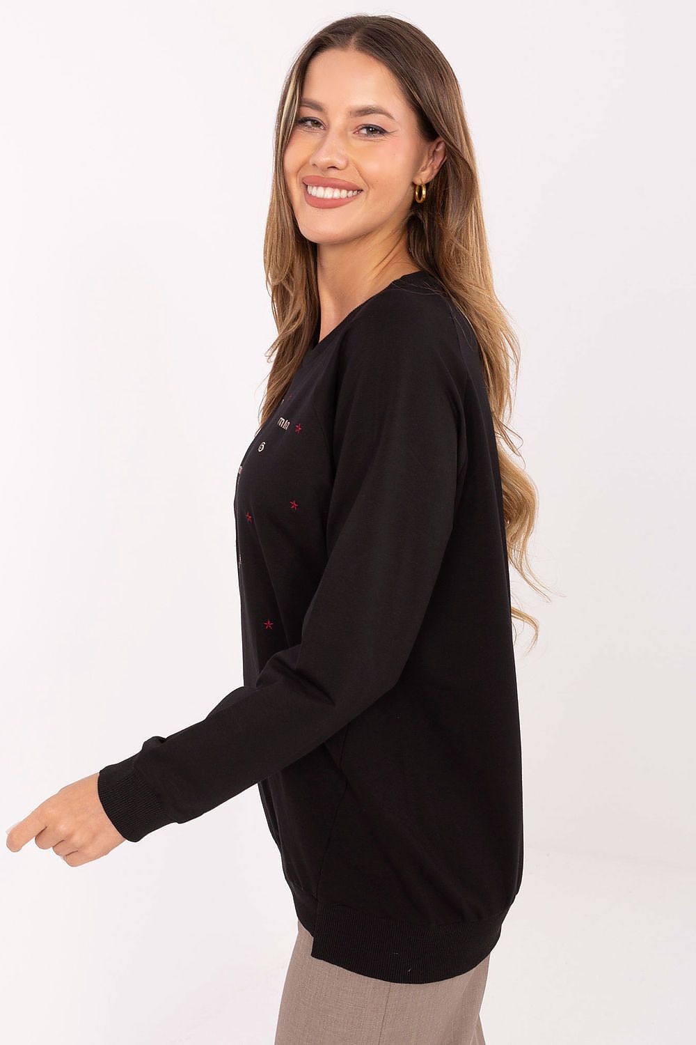 Sweatshirt model 219434 Relevance