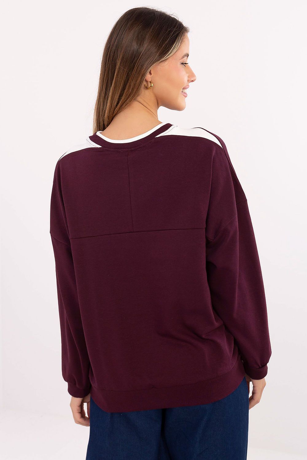Sweatshirt model 219964 Relevance