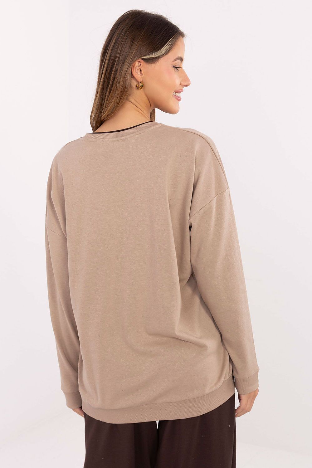 Sweatshirt model 219968 Relevance