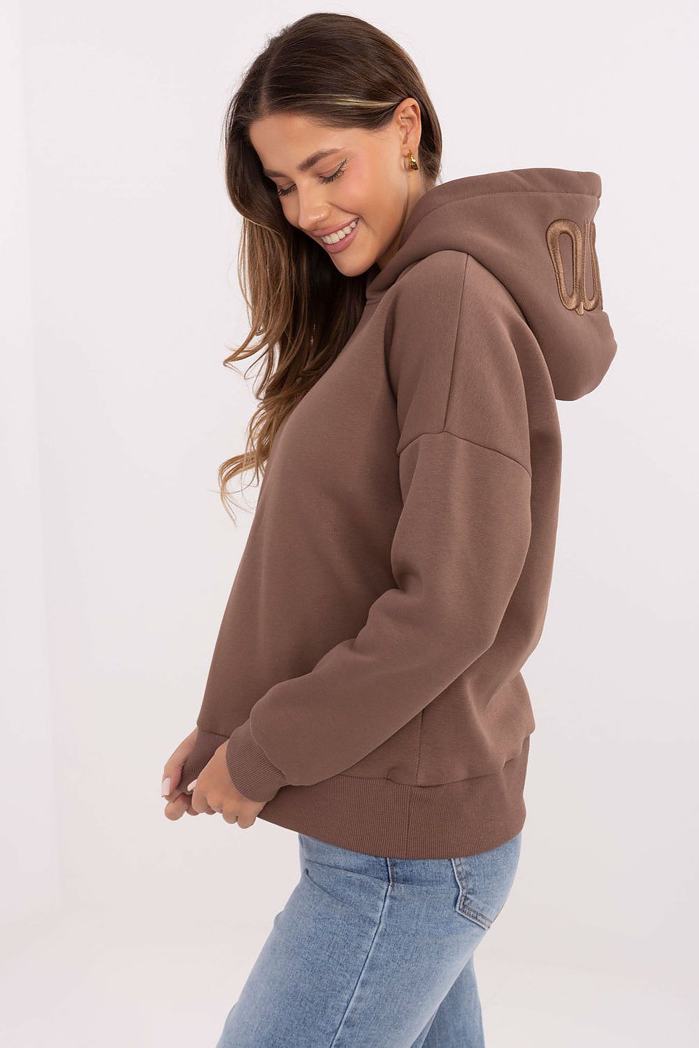 Sweatshirt model 220401 Relevance