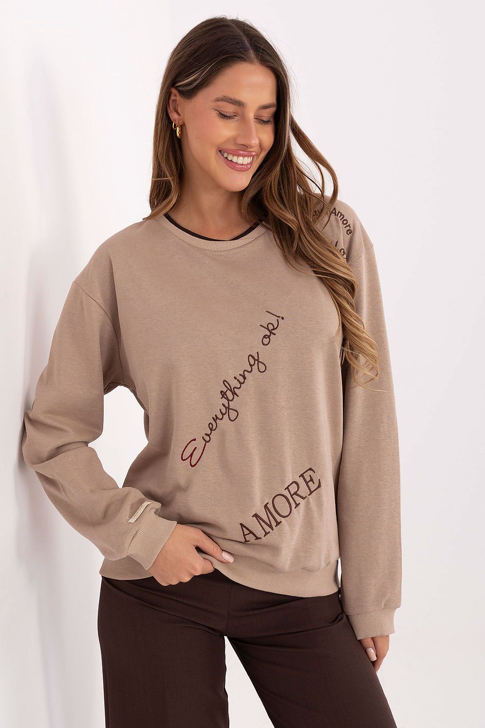 Sweatshirt model 220413 Relevance