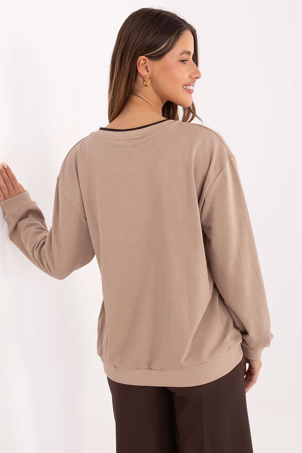 Sweatshirt model 220413 Relevance