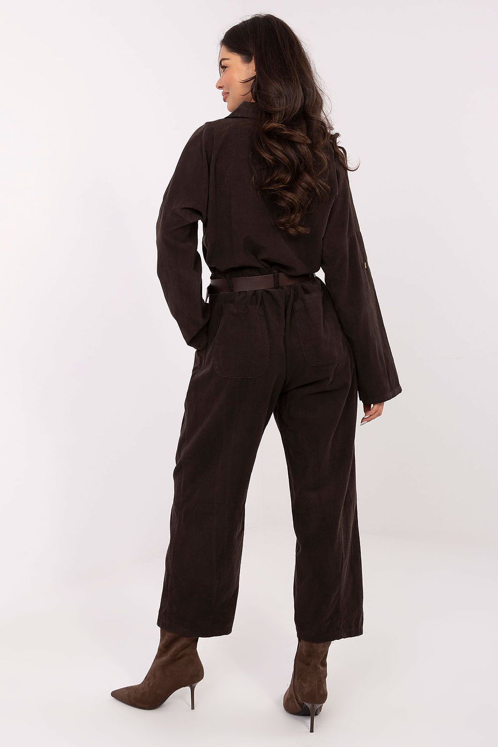 Pantalon en velours côtelé model 220815 Italy Moda