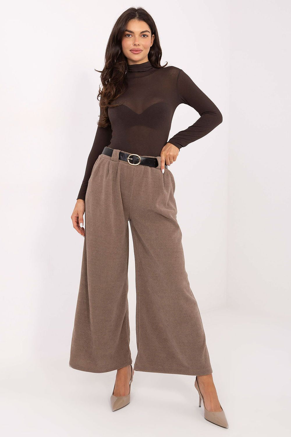  Pantalon en velours côtelé model 220873 Rue Paris 