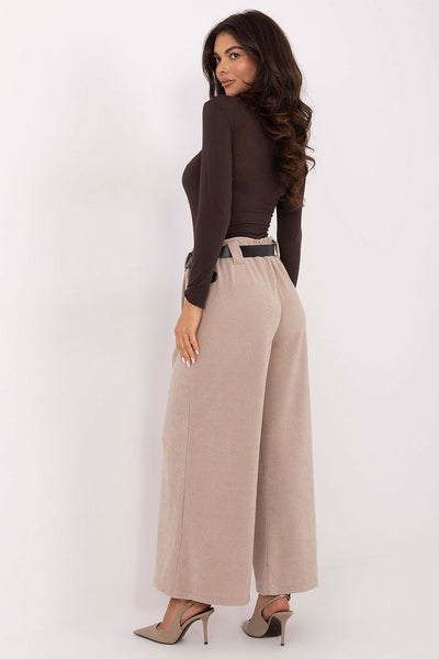  Pantalon en velours côtelé model 220877 Rue Paris 