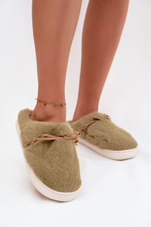  Pantoufles model 221506 Step in style 