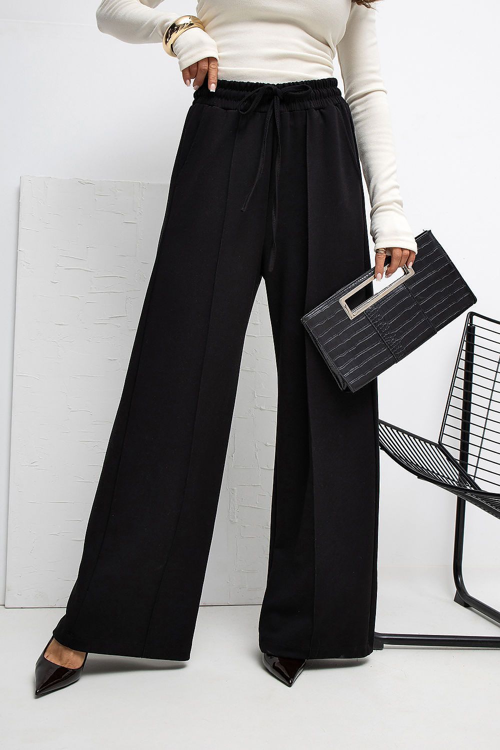 Pantalon survêtement model 221537 Rue Paris