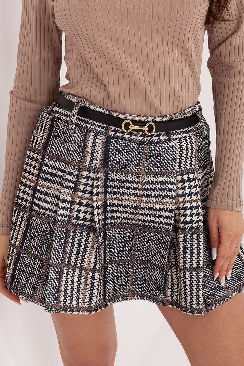 Shorts-jupe model 221571 Italy Moda