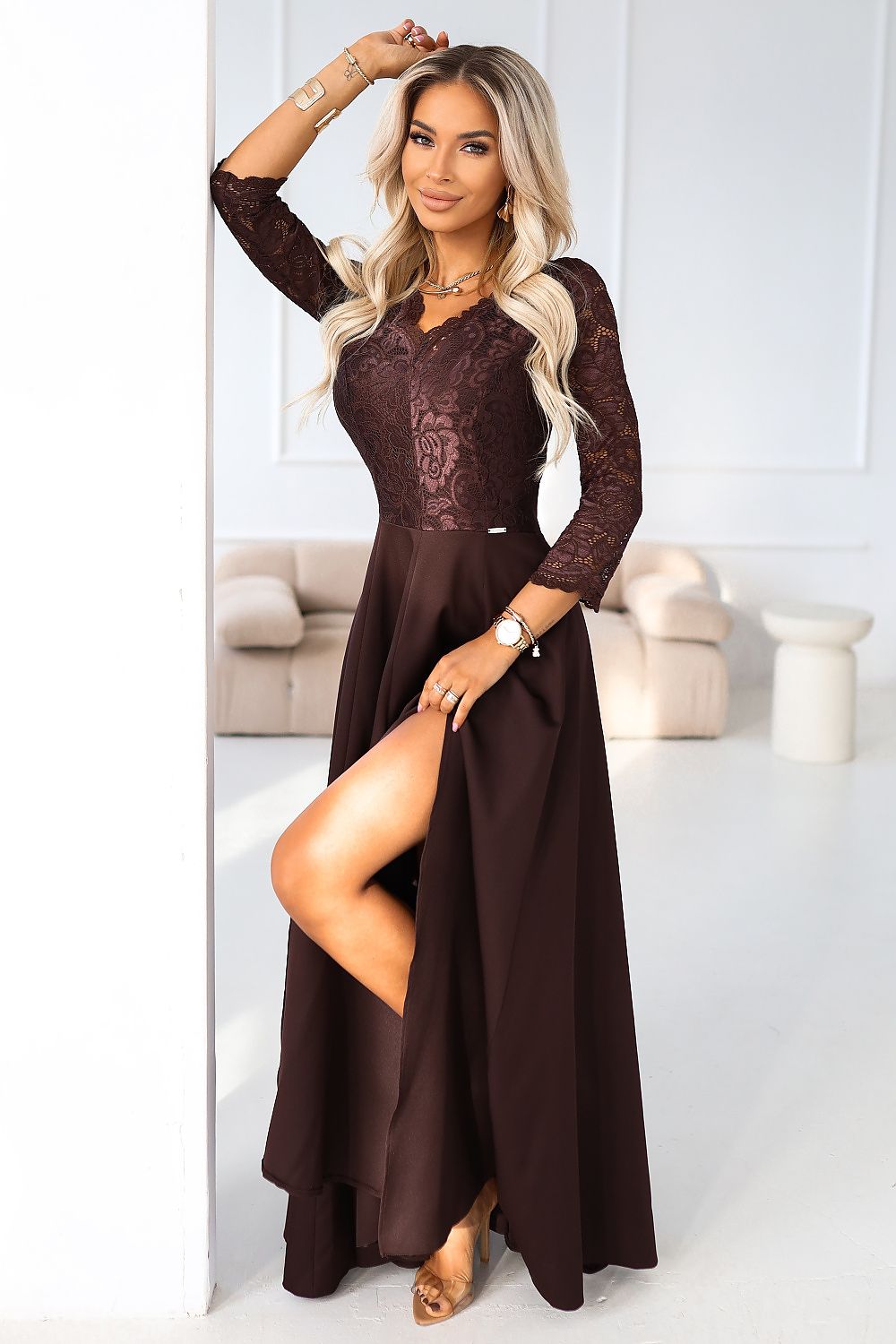 Robe longue model 209604 Numoco