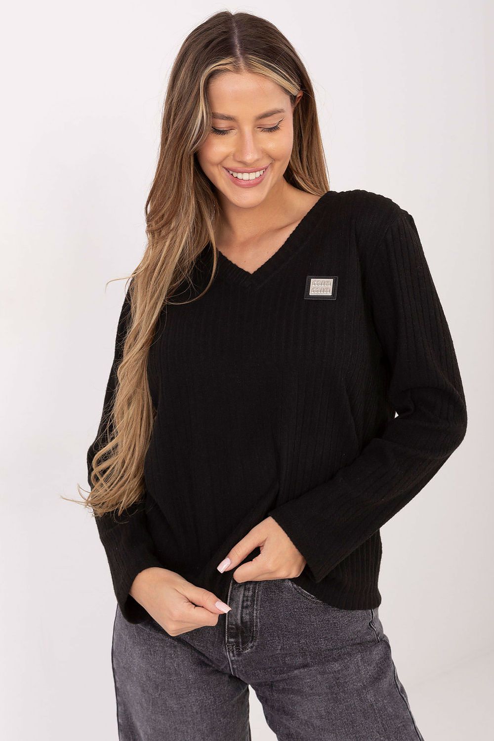 Chandail model 221739 Relevance