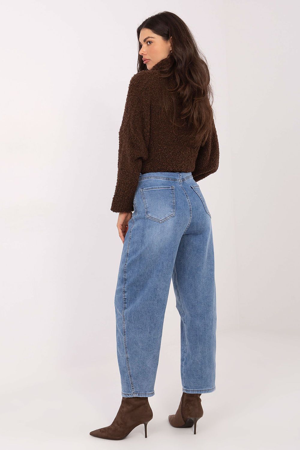 Jean model 221958 Factory Price