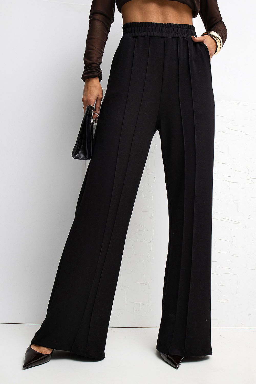 Pantalon survêtement model 222248 Rue Paris