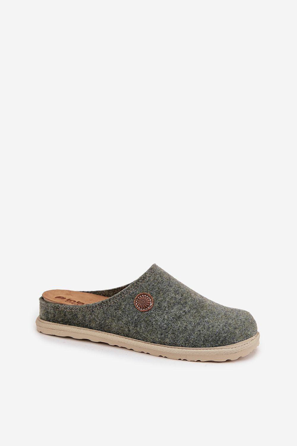 Pantoufles model 222292 Step in style