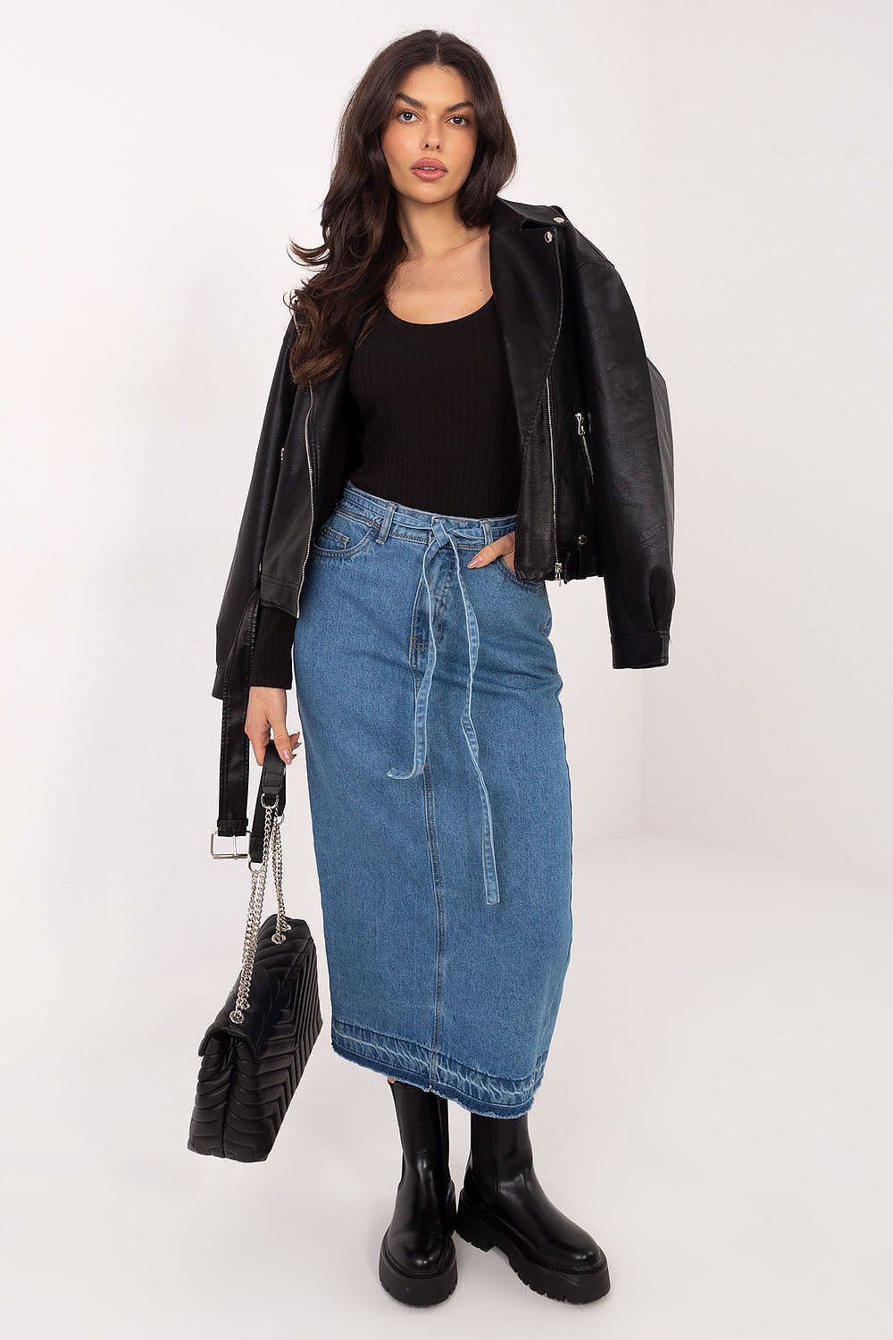 Body model 222564 Rue Paris