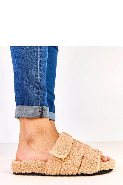  Pantoufles model 223136 Solea 