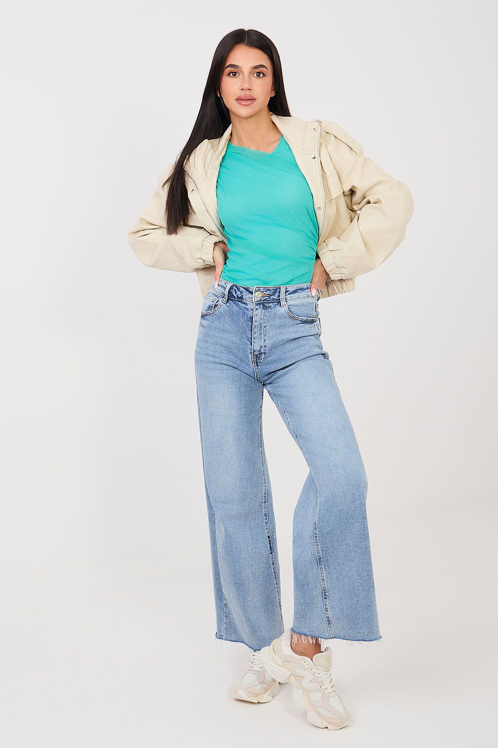 Body model 223389 Italy Moda