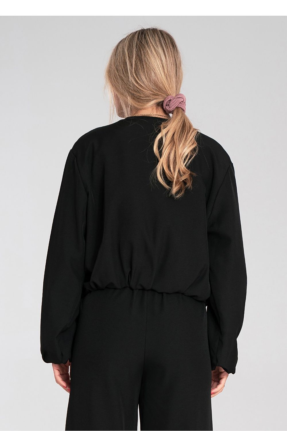 Veste model 223545 Figl
