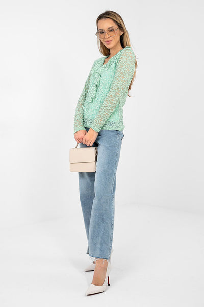  Blouse en dentelle model 223839 Rue Paris 