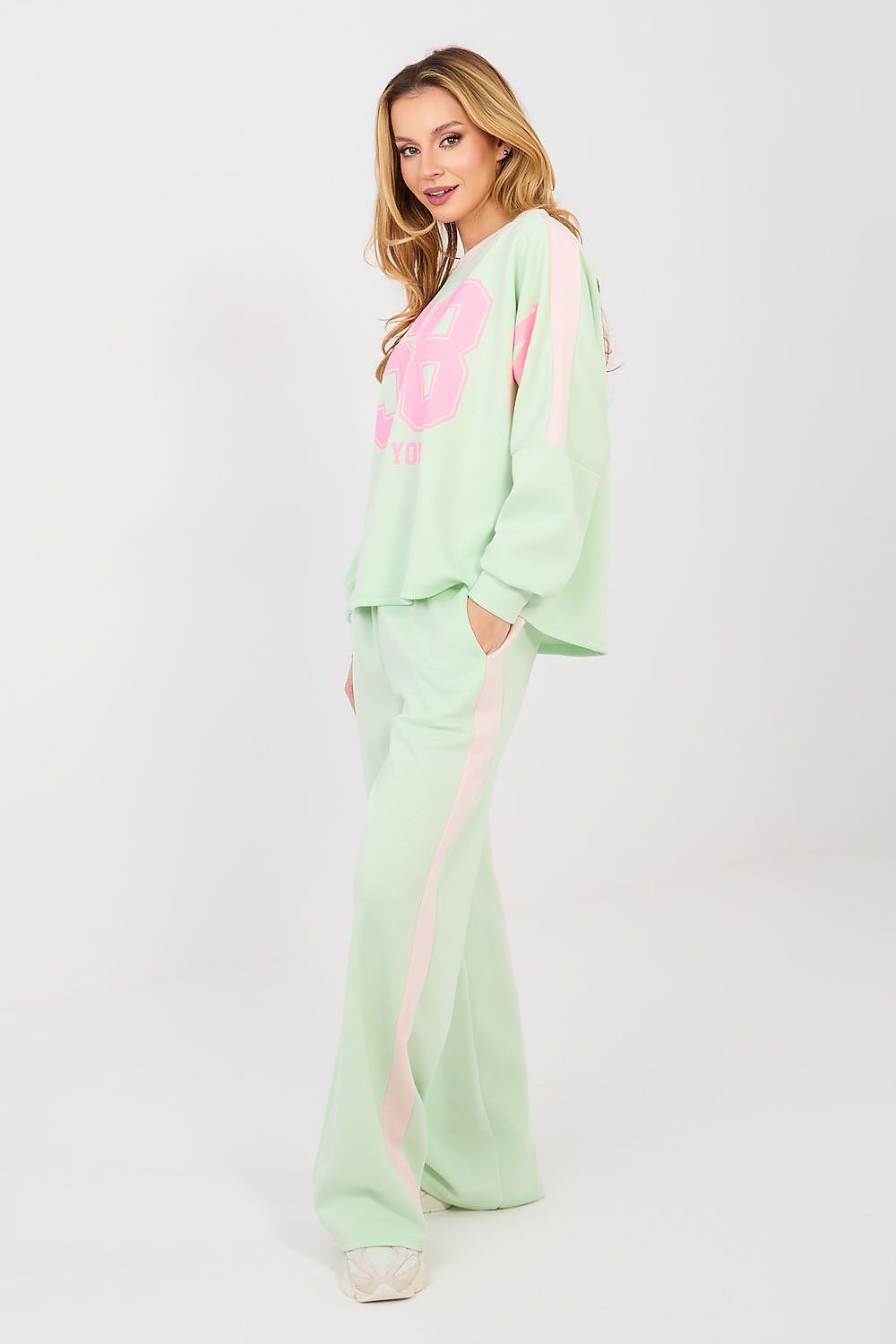 L`ensemble model 223954 Rue Paris