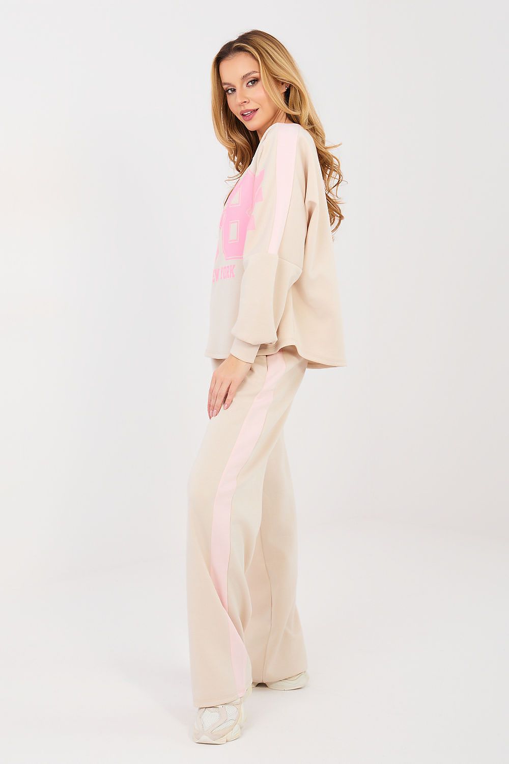 L`ensemble model 223954 Rue Paris
