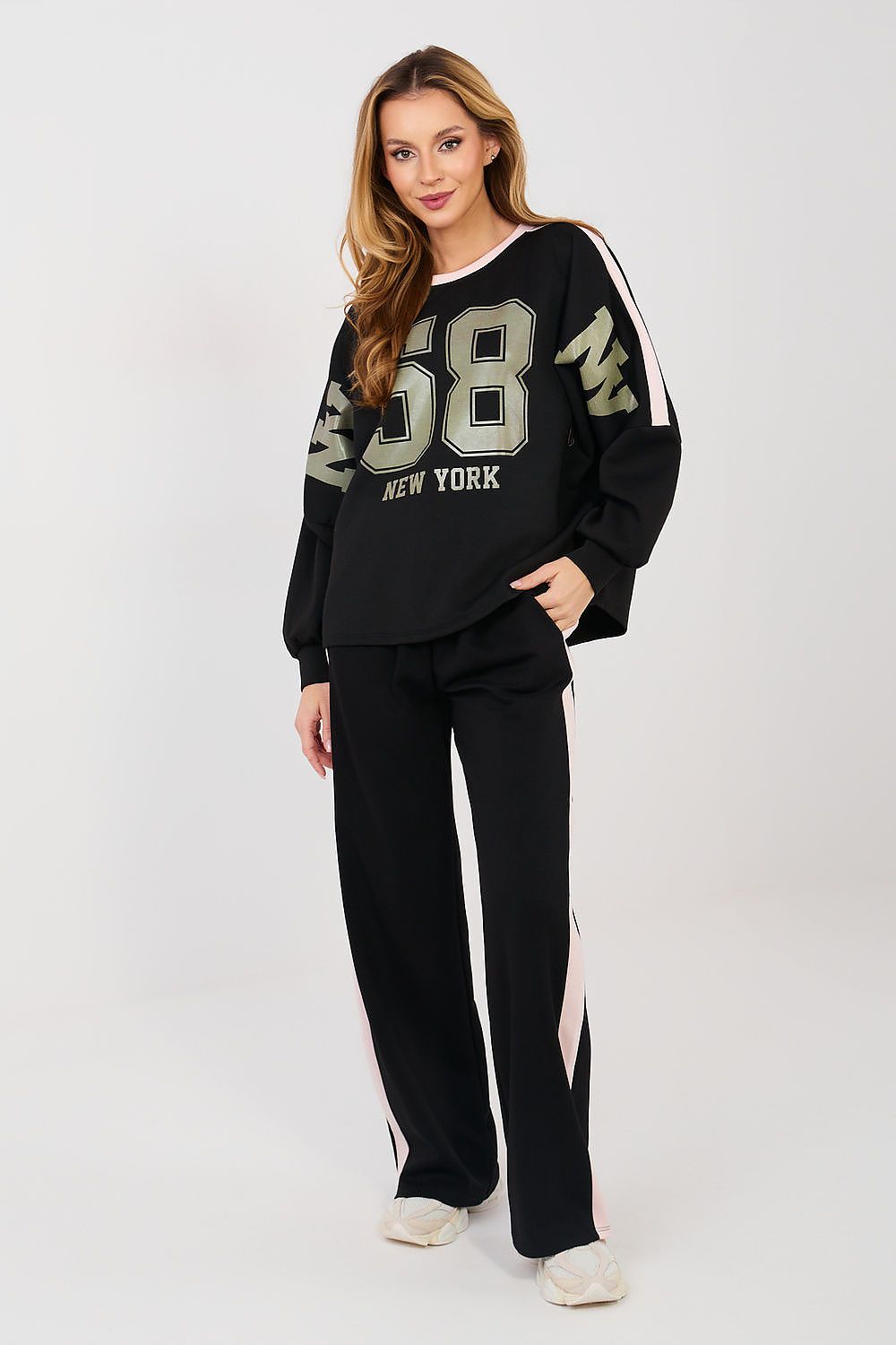 L`ensemble model 223954 Rue Paris