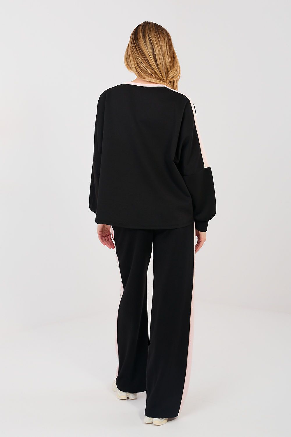 L`ensemble model 223954 Rue Paris