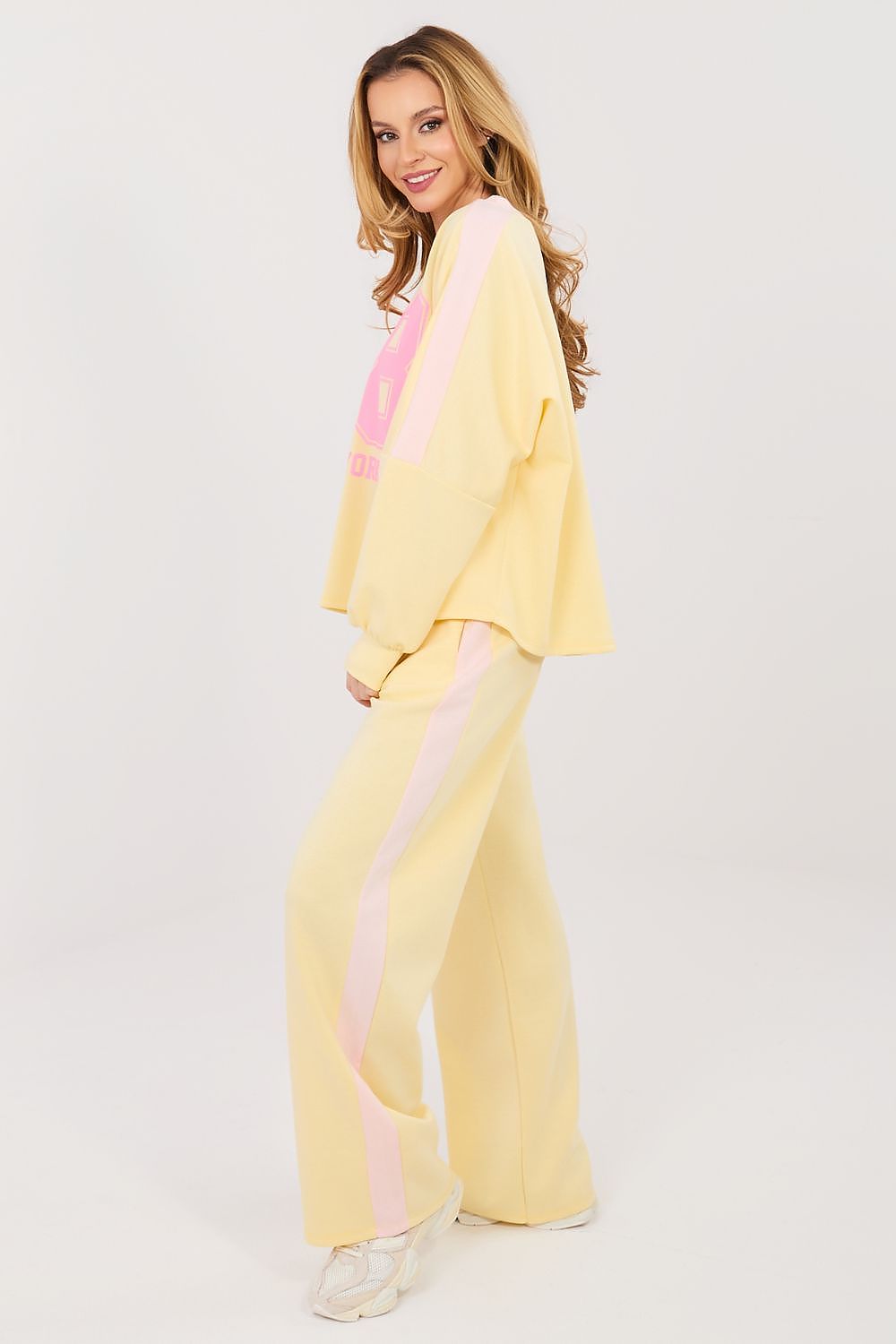 L`ensemble model 223954 Rue Paris