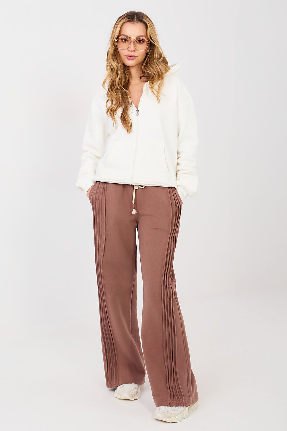 Pantalon survêtement model 224121 Factory Price