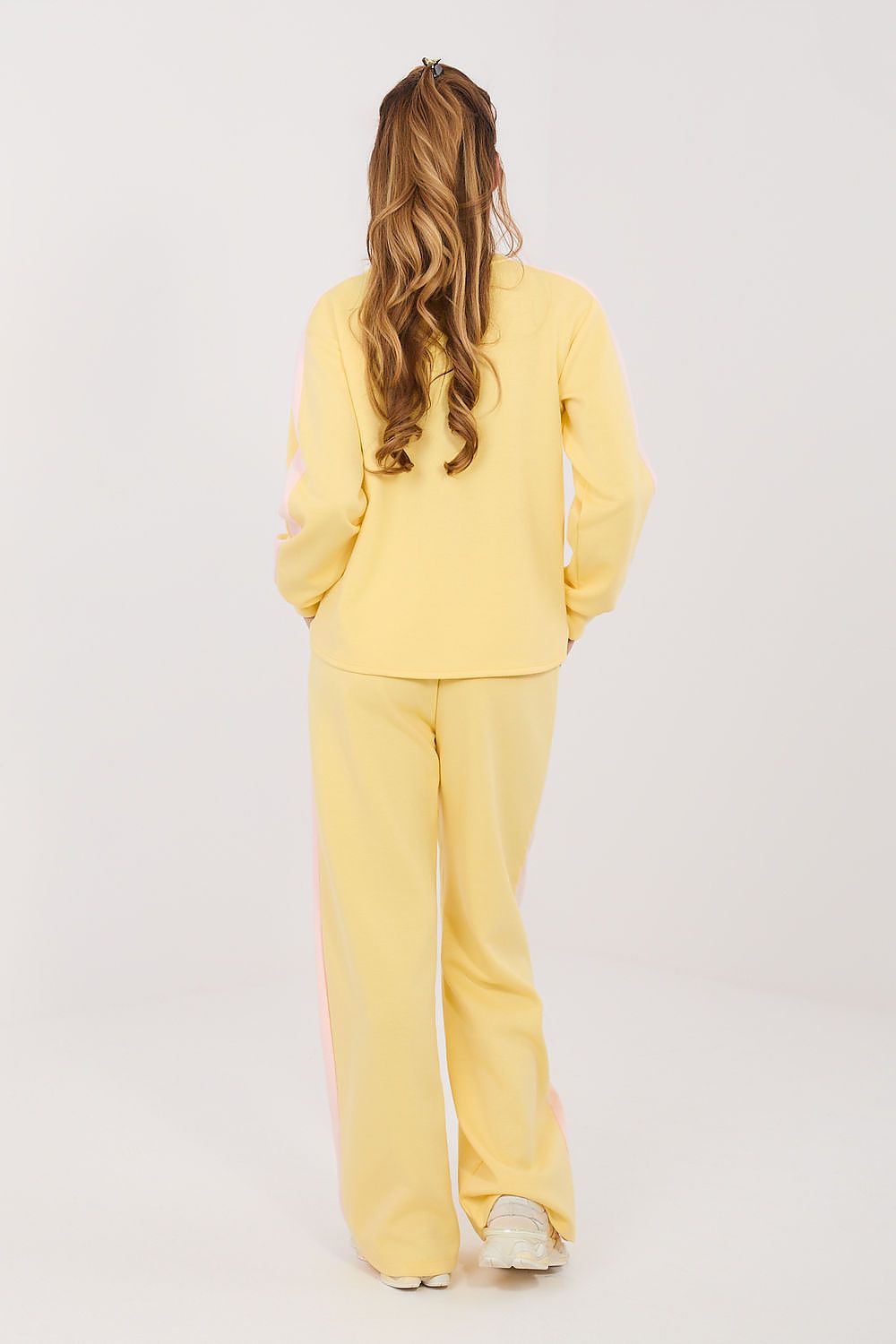 L`ensemble model 224270 Rue Paris