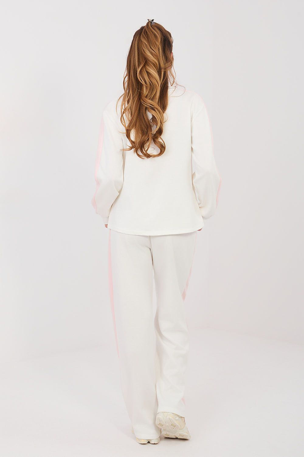 L`ensemble model 224270 Rue Paris