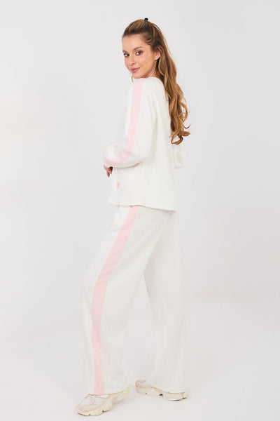  L`ensemble model 224274 Rue Paris 