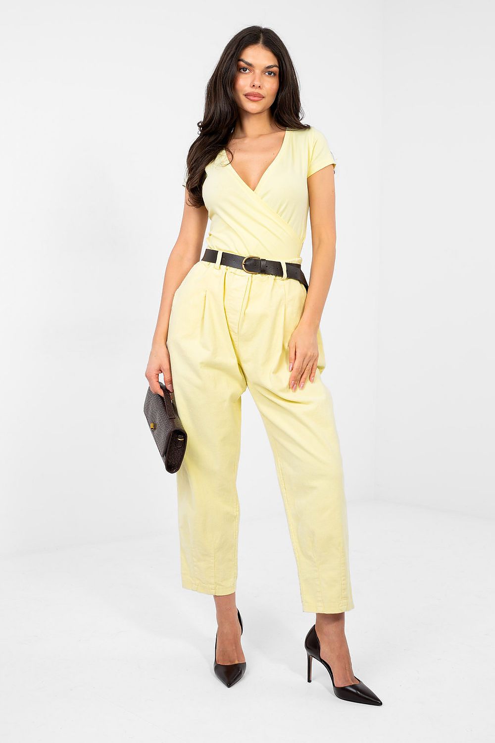 Pantalon en velours côtelé model 224381 Italy Moda