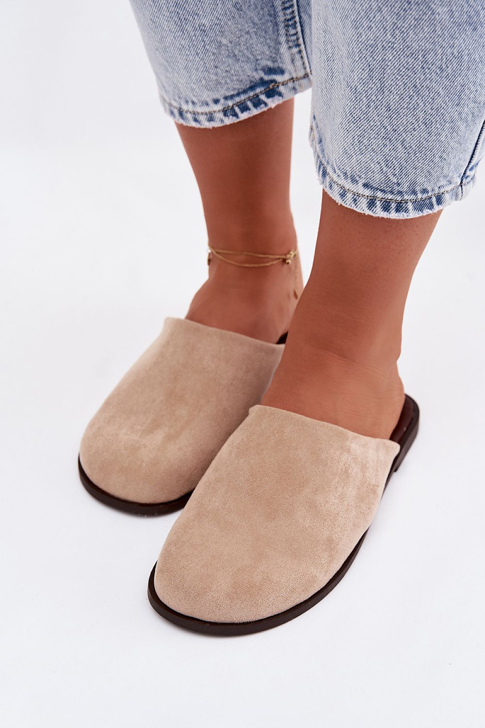 Clacquettes model 224502 Step in style