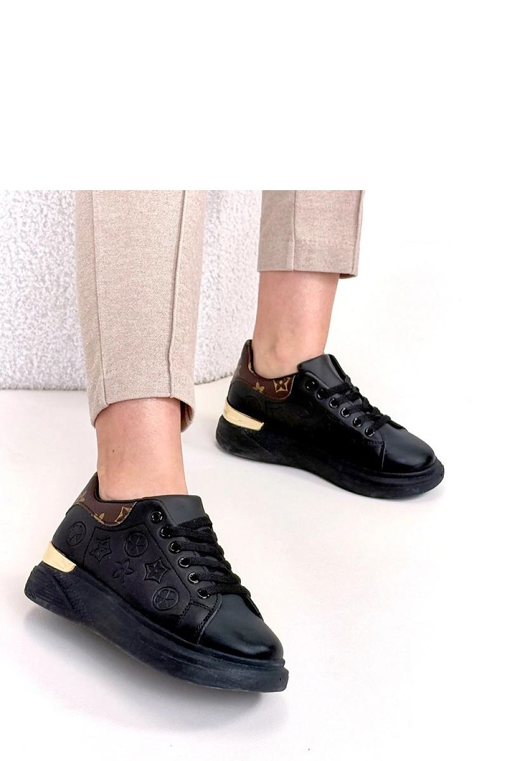 Chaussures de sport model 224554 Solea