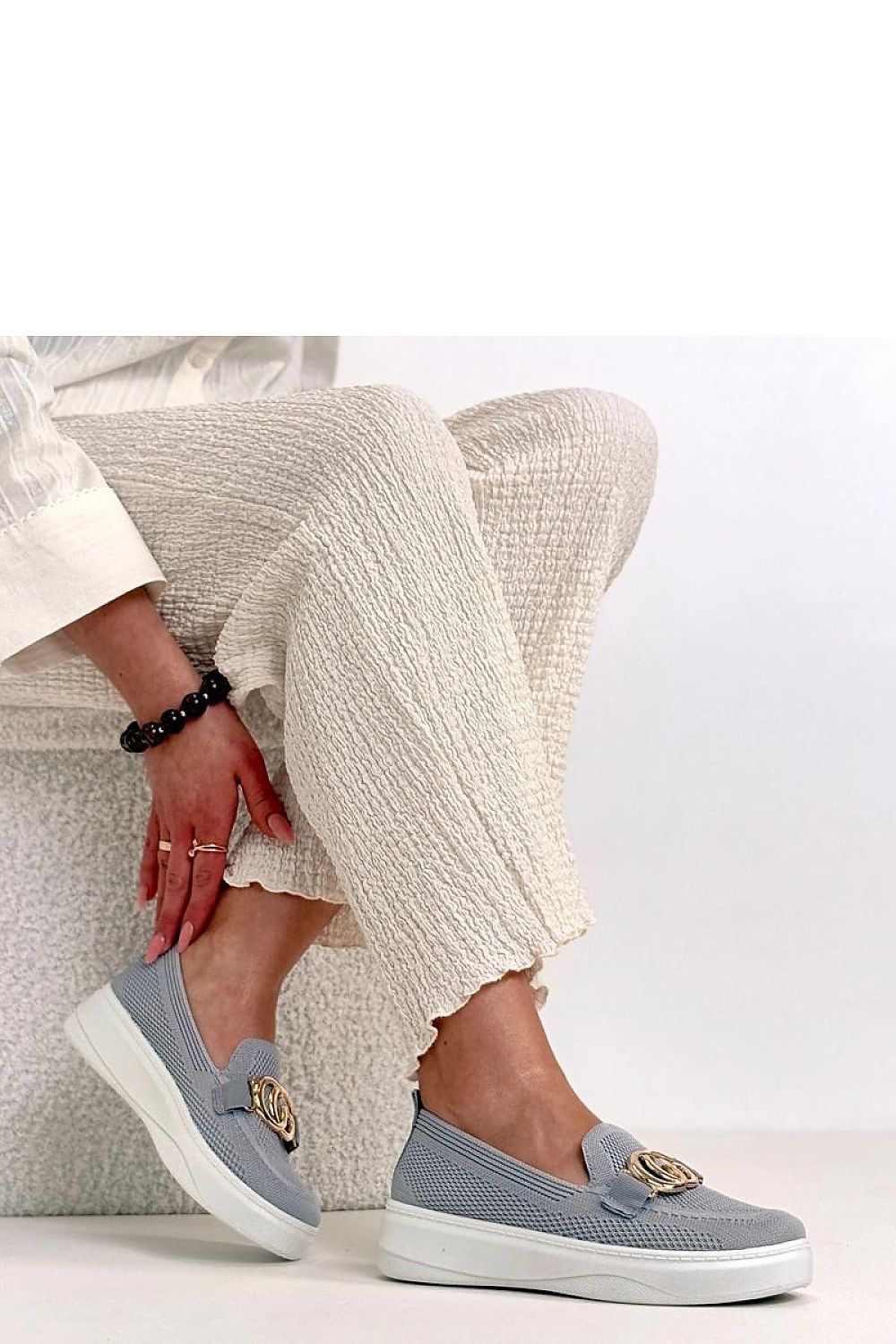 Baskets model 224574 Solea